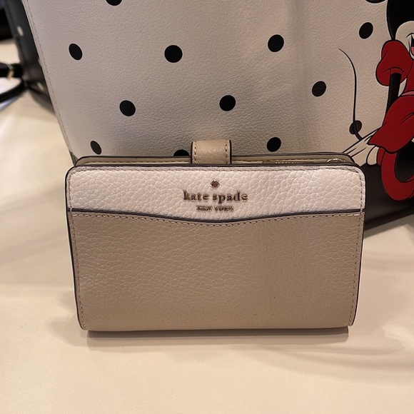 kate spade | Bags | Kate Spade Leila Medium Compact Bifold
